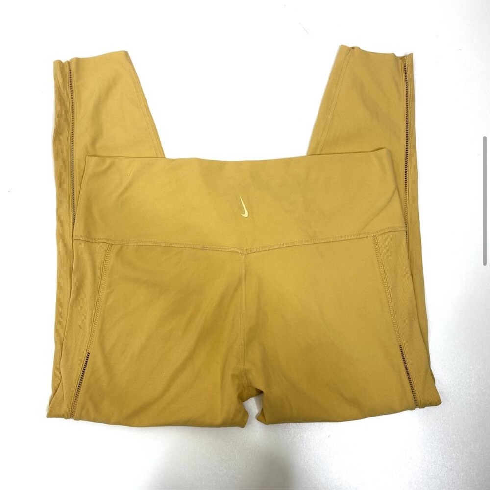 nike yoga luxe 7/8 tights, small